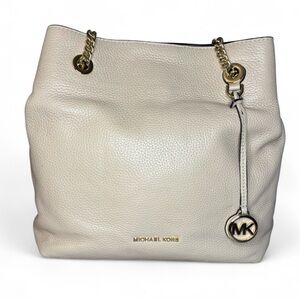 MICHAEL Michael Kors Jet Set Cream Pebbled Leather Chain Shoulder Tote